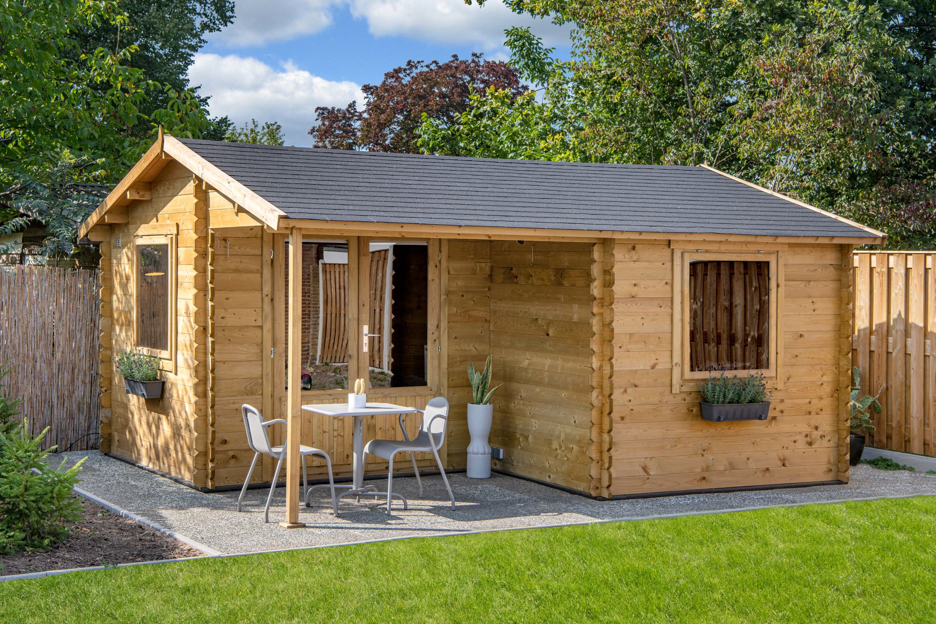 Johan Garden Shed - Log Cabin  34mm  untreated