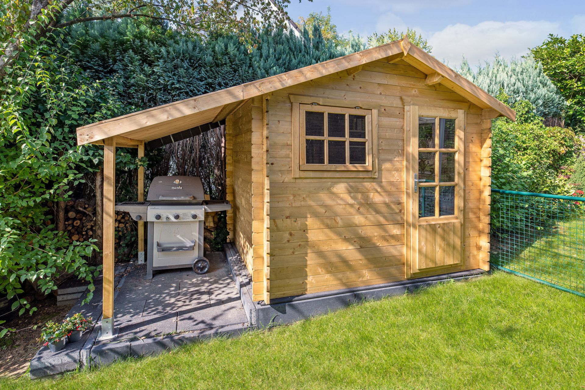 Lars Garden Shed - Log Cabin  28mm  untreated